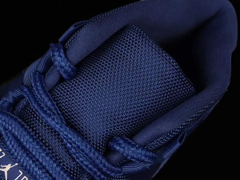 All categories Air Jordan Jordan series basketball shoes Air Jordan 11 pure original version Air Jordan 11 "Navy Blu" AJ11 Joe 11 navy blue high-top basketball shoes AT7802-115